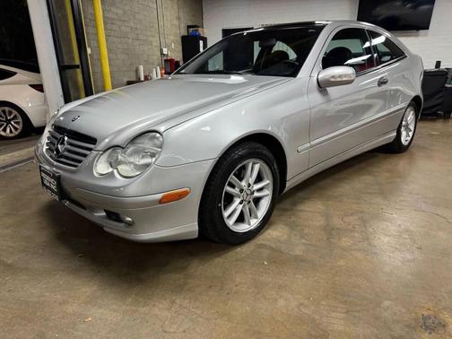 2002 Mercedes-Benz C-Class C 230 Kompressor 2dr Hatchback