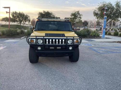 2003 Hummer H2 Base