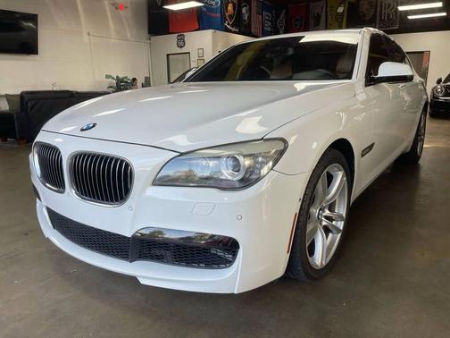 2012 BMW 750 I