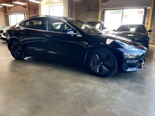 2019 Tesla Model 3 Mid Range