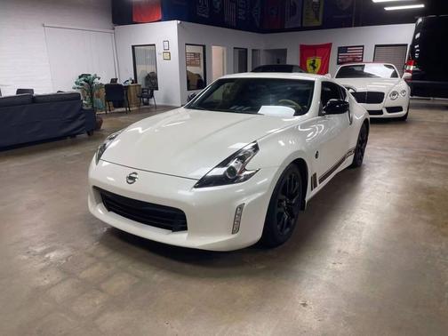 2019 Nissan 370Z Base