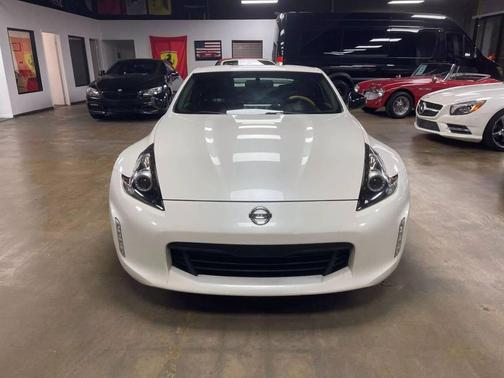 2019 Nissan 370Z Base