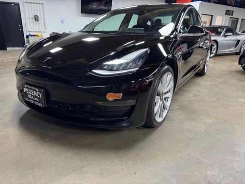 2020 Tesla Model 3 Long Range