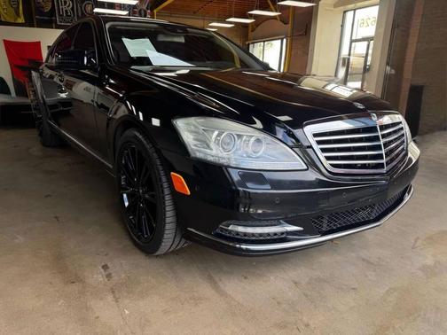 2012 Mercedes-Benz S-Class 4MATIC