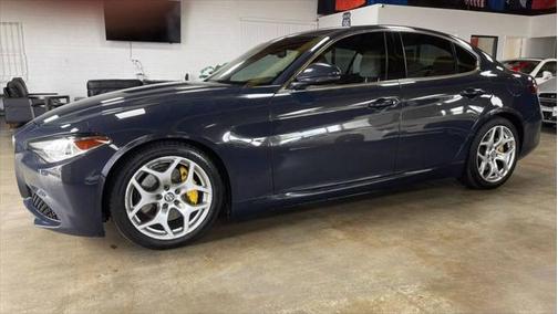 2019 Alfa Romeo Giulia Ti Sport Carbon