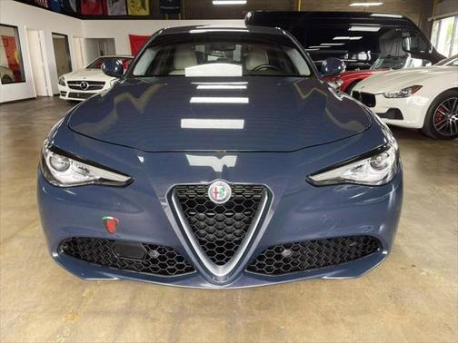 2019 Alfa Romeo Giulia Ti Sport Carbon