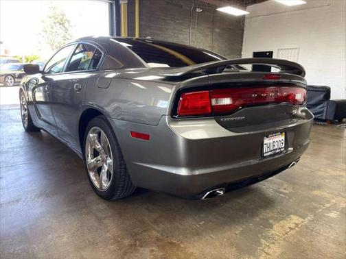 2012 Dodge Charger R/T