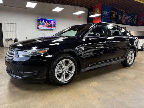 2016 Ford Taurus SEL