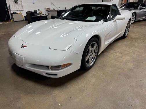 1998 Chevrolet Corvette Base