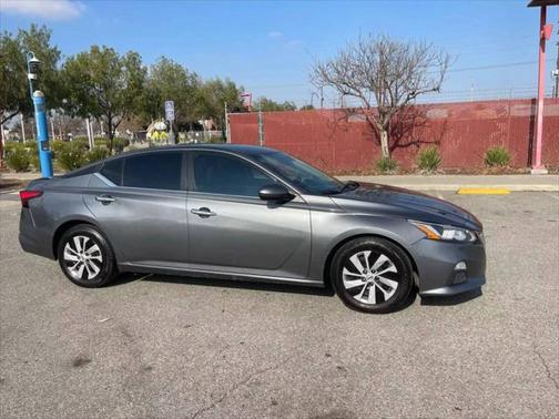2020 Nissan Altima S FWD