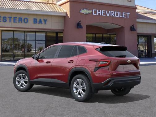 2025 Chevrolet Trax LS