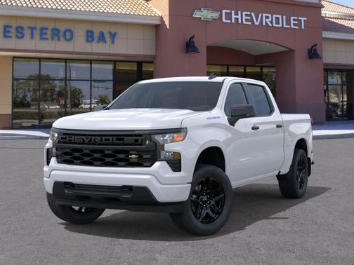 Summit White 2026 Chevrolet Silverado 1500 Custom