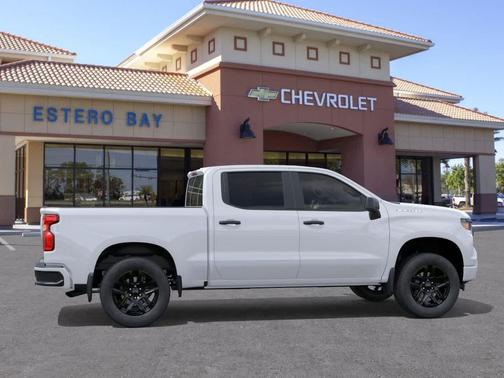 Summit White 2026 Chevrolet Silverado 1500 Custom