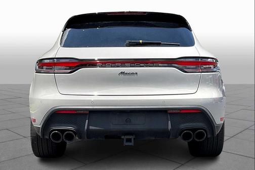 2024 Porsche Macan T