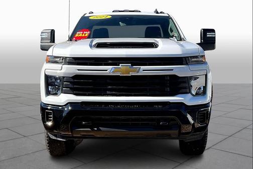 2024 Chevrolet Silverado 2500 Custom
