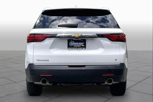 Summit White 2023 Chevrolet Traverse LT Cloth
