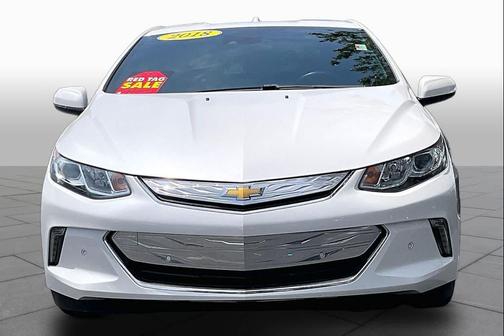 White 2018 Chevrolet Volt Premier
