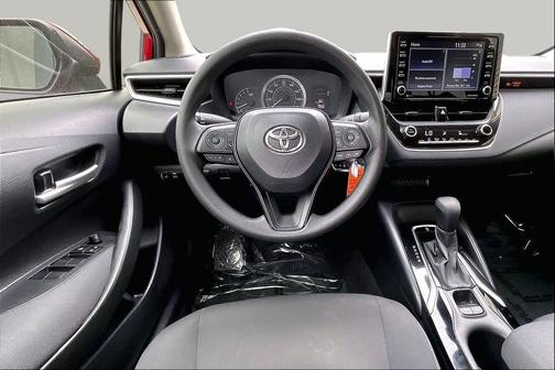 Barcelona Red Metallic 2021 Toyota Corolla LE