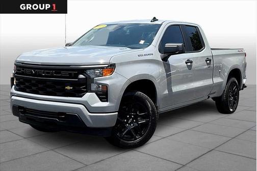 2025 Chevrolet Silverado 1500 Custom