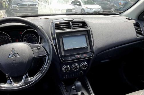 2021 Mitsubishi Outlander Sport SE