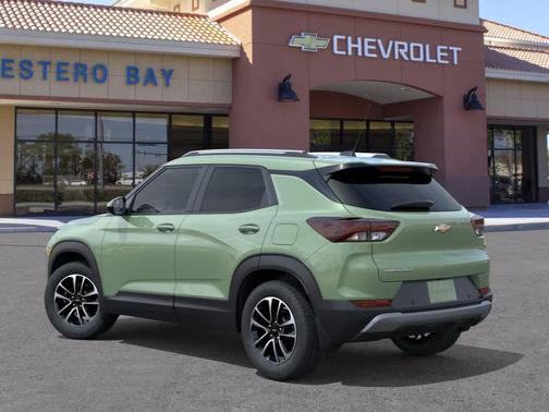 Cacti Green 2026 Chevrolet Trailblazer LT