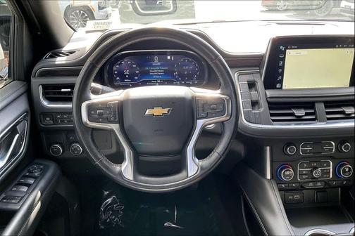 2022 Chevrolet Suburban LT