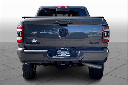 2024 RAM 2500 Laramie Crew Cab 4x4 6'4' Box