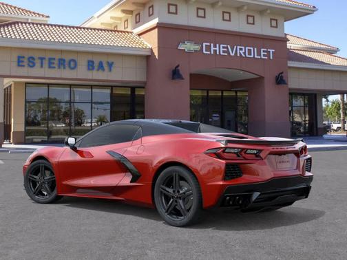 Red Mist Metallic Tintcoat 2026 Chevrolet Corvette Stingray w/1LT