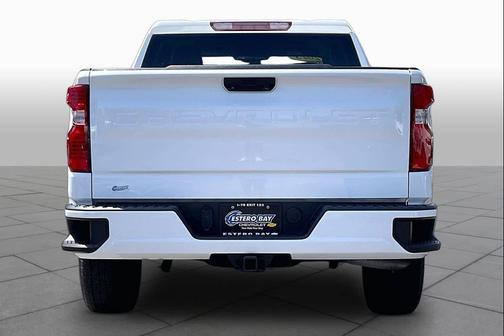 Summit White 2023 Chevrolet Silverado 1500 Custom