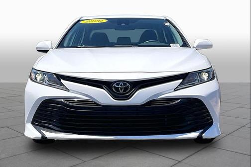 White 2020 Toyota Camry LE