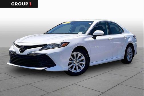 White 2020 Toyota Camry LE