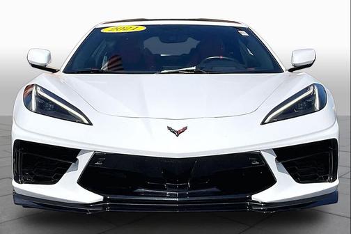 Arctic White 2021 Chevrolet Corvette Stingray w/2LT