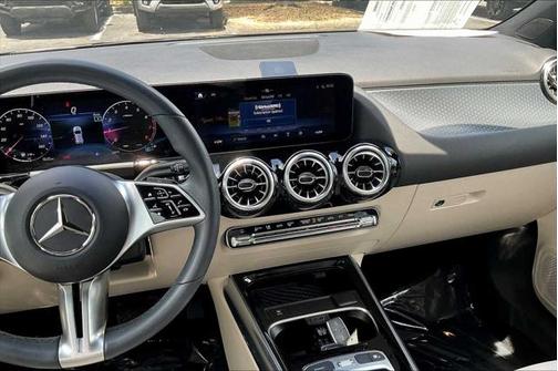 2025 Mercedes-Benz GLA 250 4MATIC
