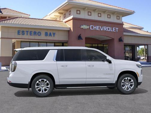 Summit White 2026 Chevrolet Suburban LT