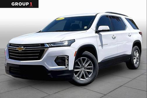 White 2023 Chevrolet Traverse LT Cloth