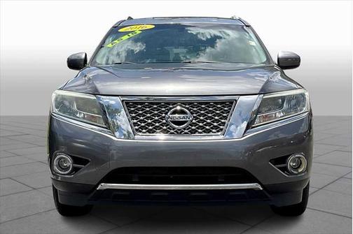 2016 Nissan Pathfinder SV