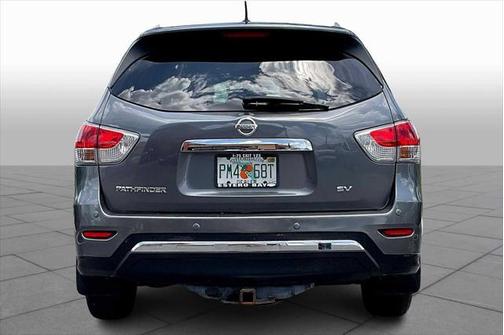 2016 Nissan Pathfinder SV