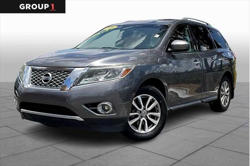 2016 Nissan Pathfinder SV