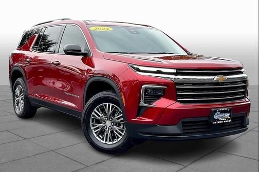 2024 Chevrolet Traverse LT