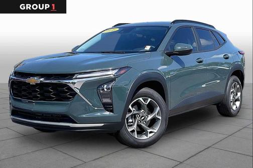 Gray 2026 Chevrolet Trax LT