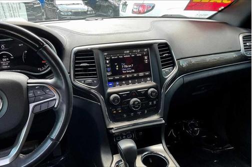 2018 Jeep Grand Cherokee Overland