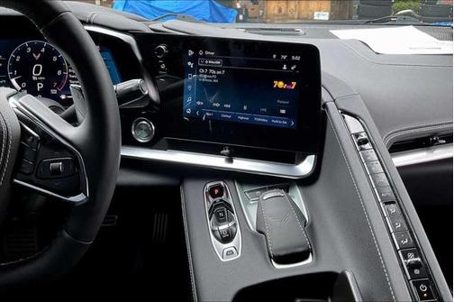 2025 Chevrolet Corvette Stingray w/2LT