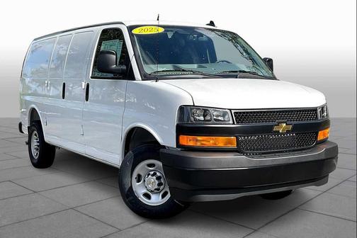 2025 Chevrolet Express 2500 RWD 2500 Regular Wheelbase WT