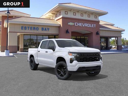 Summit White 2026 Chevrolet Silverado 1500 Custom