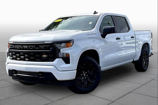 Summit White 2026 Chevrolet Silverado 1500 Custom