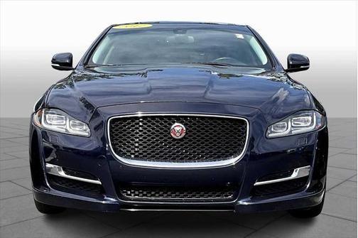 2017 Jaguar XJ XJ R-Sport