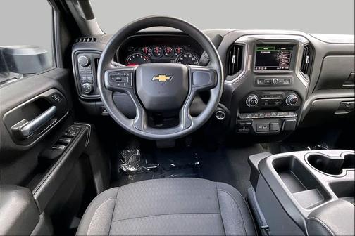 Summit White 2025 Chevrolet Silverado 2500 Custom