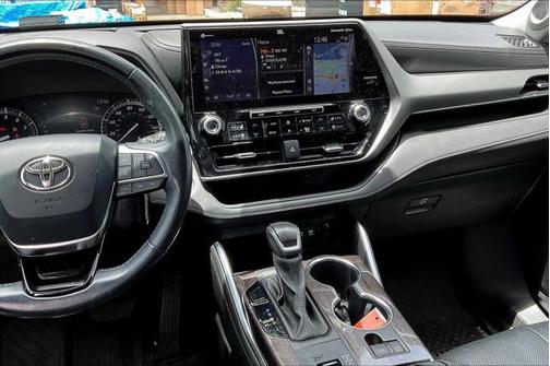 2020 Toyota Highlander Platinum