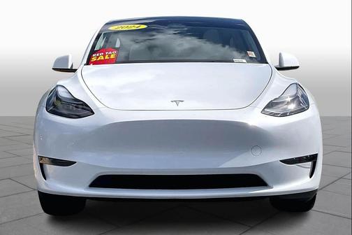 2024 Tesla Model Y Long Range Dual Motor All-Wheel Drive