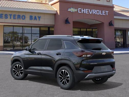 Black 2026 Chevrolet Trailblazer LT